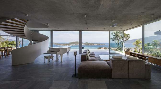 Stone House : Simplicity of the Construction Shapes